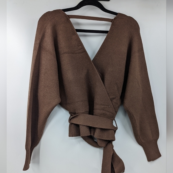 NWT LULU'S Faux Wrap Belted Dolman Sweater - Picture 8 of 8